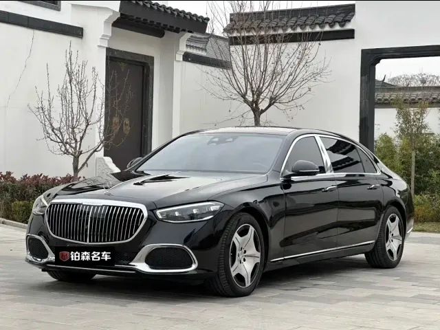 Фотография автомобиля — Mercedes-Benz Maybach S-Class