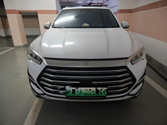 BYD Song Pro — Фото автомобиля 2