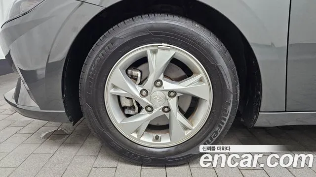 Hyundai AVANTE Avante (CN7) — Фото автомобиля 4