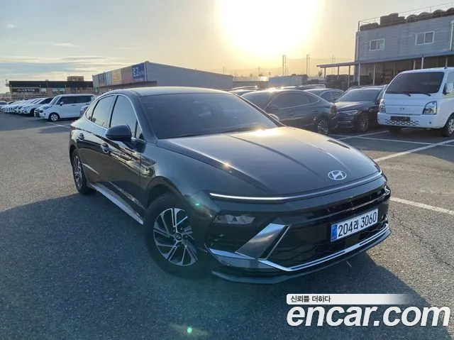 Фотография автомобиля — Hyundai Sonata DN8
