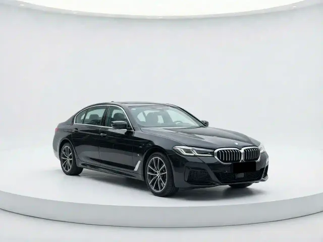 BMW 5 Series — Фото автомобиля 3