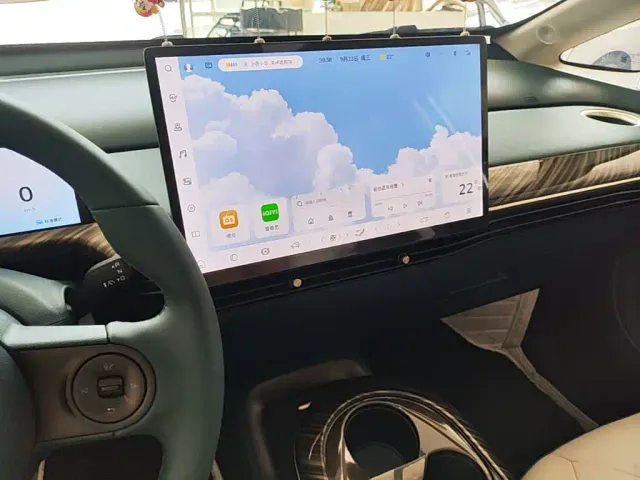 Baojun Baojun Cloud 2023 460 Max — Фото автомобиля 12