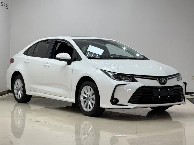 Toyota Corolla — Фото автомобиля 3