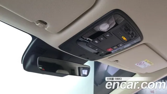 Kia Carnival 4th Gen — Фото автомобиля 30