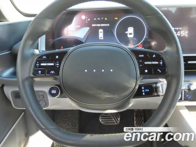 Hyundai Ioniq 6 — Фото автомобиля 12