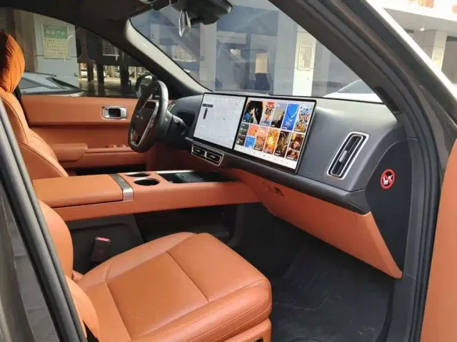 Li Auto L9 — Фото автомобиля 8