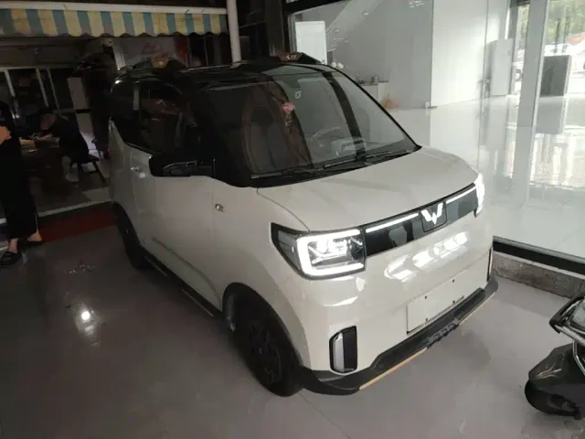 Wuling Hongguang Mini EV — Фото автомобиля 3