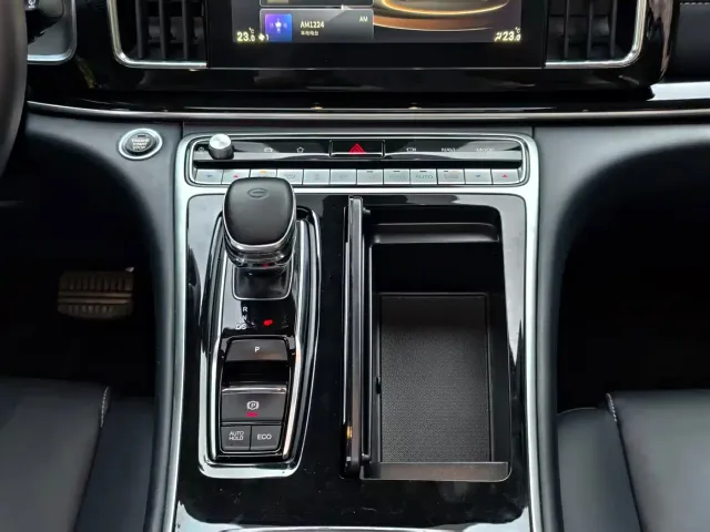 GAC Trumpchi M8 — Фото автомобиля 18