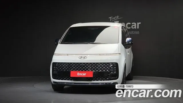 Hyundai Staria Staria — Фото автомобиля 3