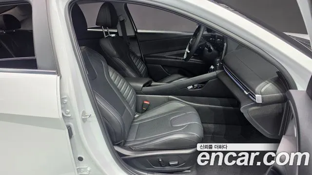 Hyundai Avante — Фото автомобиля 16
