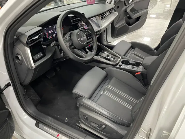 Audi A3 — Фото автомобиля 5