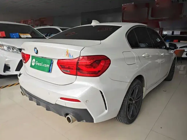 BMW 1 Series — Фото автомобиля 4