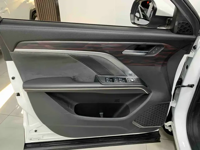 Haval H6 — Фото автомобиля 12