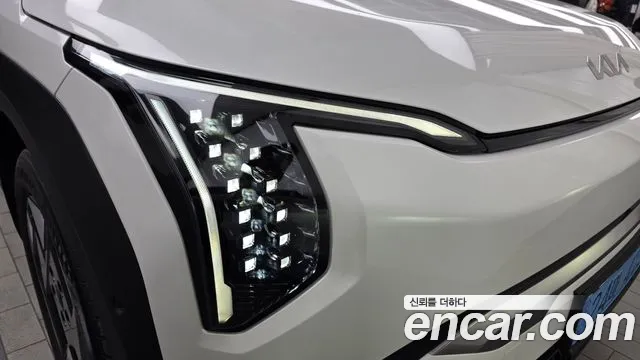 Kia EV3 — Фото автомобиля 7