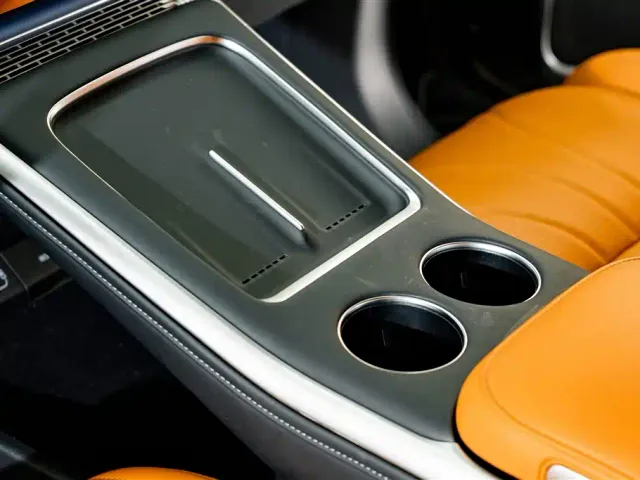 Xpeng G9 — Фото автомобиля 12