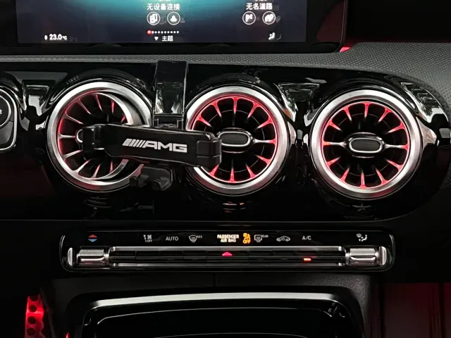 Mercedes-Benz CLA-Class AMG — Фото автомобиля 18