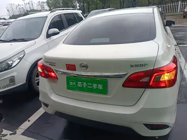 Nissan Sylphy — Фото автомобиля 5