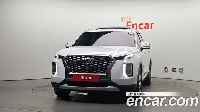 Hyundai Palisade Palisade Дизель 2.2 2WD — Фото автомобиля 3