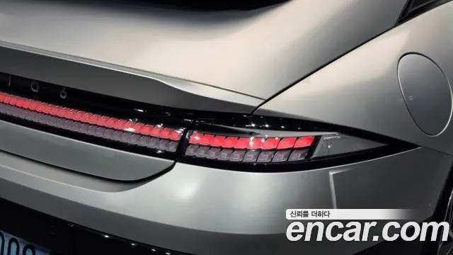 Hyundai Ioniq 6 — Фото автомобиля 8