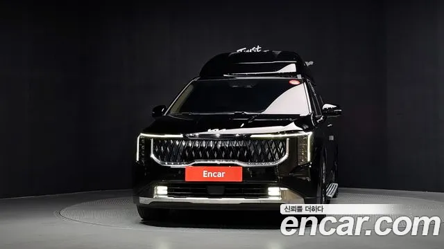 Kia Carnival — Фото автомобиля 3