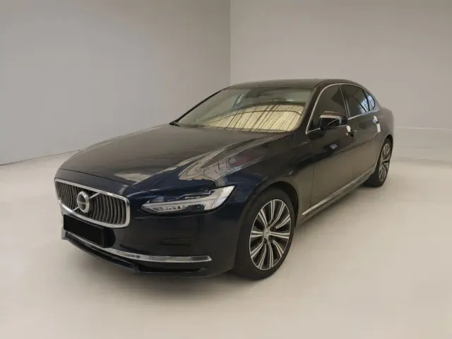 Фотография автомобиля — Volvo S90