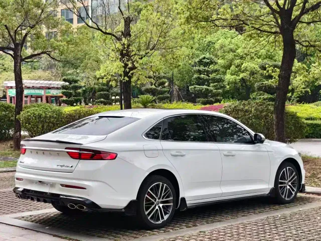 Geely Xingrui — Фото автомобиля 12