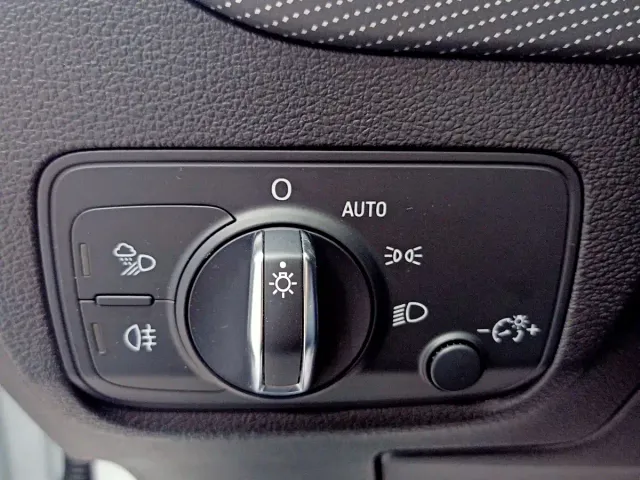 Audi Q2L — Фото автомобиля 13