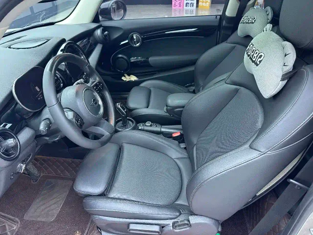MINI Hatch — Фото автомобиля 8