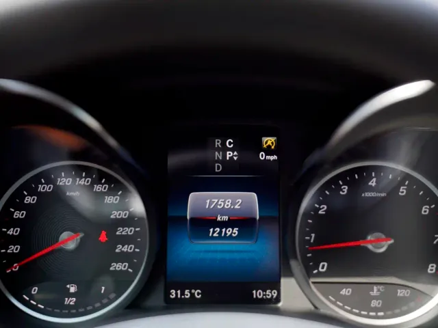 Mercedes-Benz V-Class — Фото автомобиля 4