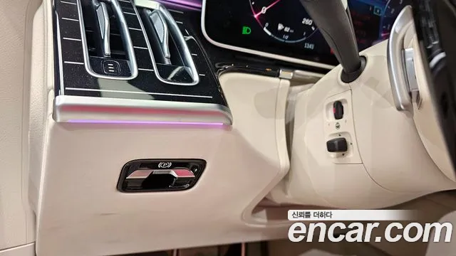 Mercedes-Benz S-Class — Фото автомобиля 7