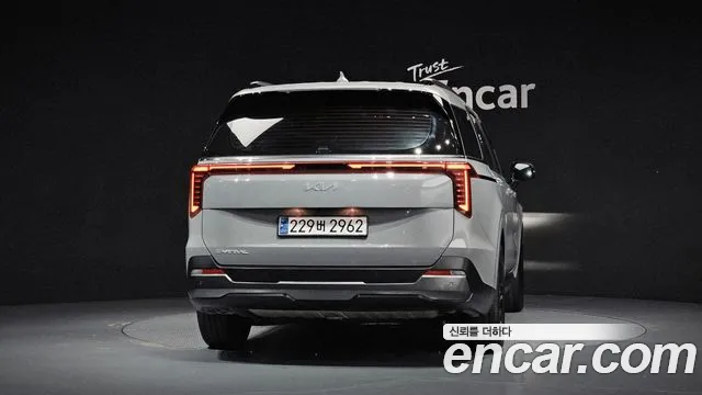 Kia Carnival 4th Gen — Фото автомобиля 4