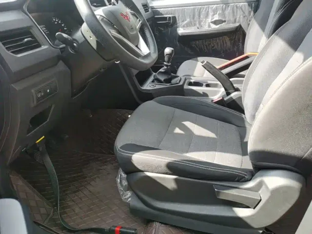 Wuling Zhengcheng — Фото автомобиля 14