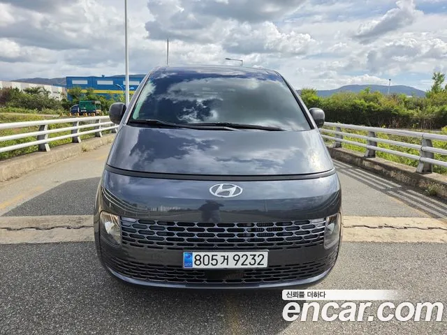 Hyundai Staria — Фото автомобиля 3