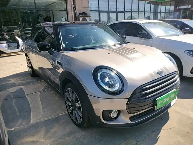 MINI Clubman — Фото автомобиля 3