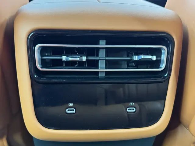 Jetour X70L — Фото автомобиля 26