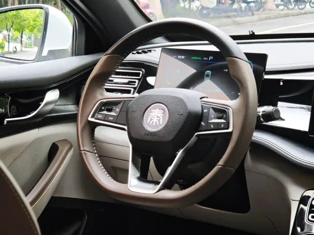 BYD Qin PLUS — Фото автомобиля 5