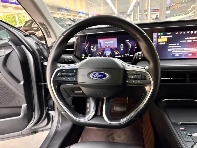 Ford Mondeo — Фото автомобиля 9