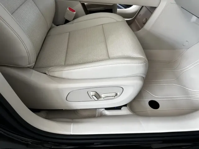 Toyota BoZhi 3X — Фото автомобиля 16