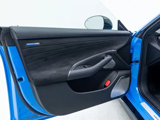 Xiaomi SU7 — Фото автомобиля 15
