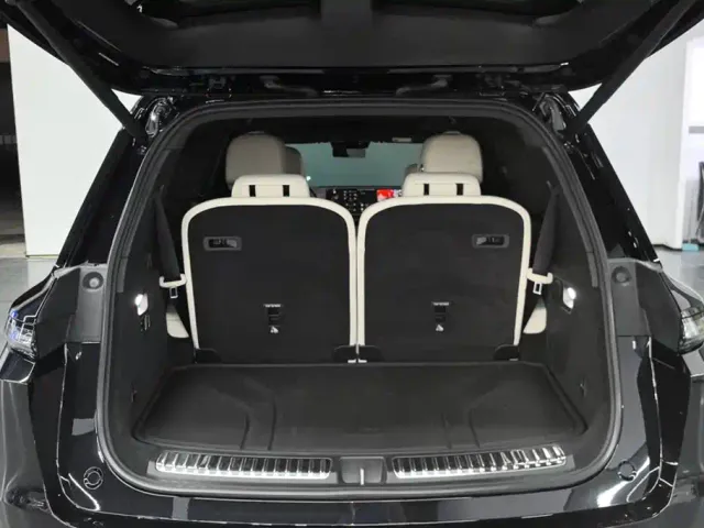 Li Auto Li Xiang L9 2025 Ultra Smart Renewal Edition — Фото автомобиля 4