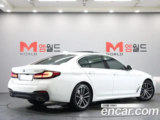 BMW 5 Series G30 — Фото автомобиля 4
