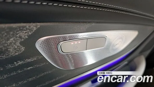 Mercedes-Benz AMG GT 4 двери 43 4MATIC+ Special Edition — Фото автомобиля 17