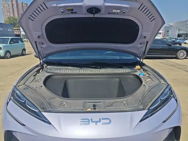 BYD Sealion 07 EV — Фото автомобиля 19