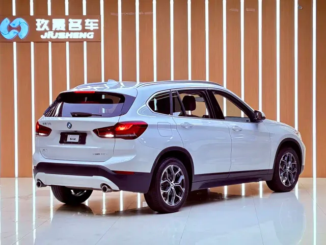 BMW X1 — Фото автомобиля 20