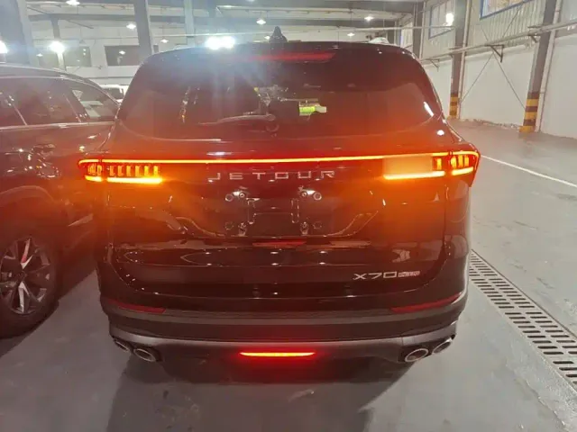 Jetour X70 Plus — Фото автомобиля 5