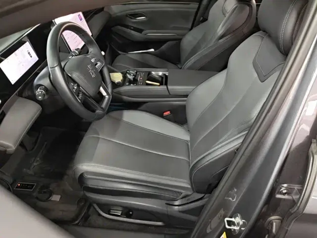BYD Qin L — Фото автомобиля 14