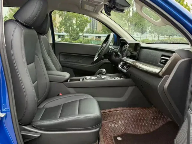 Great Wall Pao 2024 Model 2.4T Commercial Version Automatic Diesel 4WD Elite Type — Фото автомобиля 5