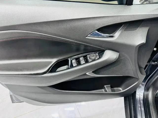 Chevrolet Volando 2020 Mild Hybrid Redline 530T Automatic Premium Edition (5+2 seater) — Фото автомобиля 8