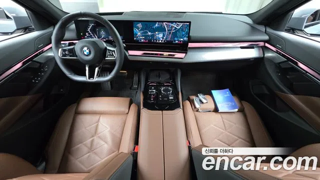 BMW 5-Series 5 серия (G60) 530i xDrive M Sport — Фото автомобиля 7