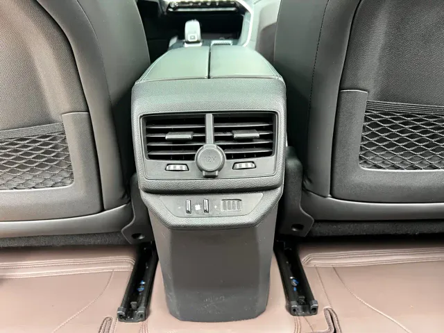 Peugeot 5008 — Фото автомобиля 14